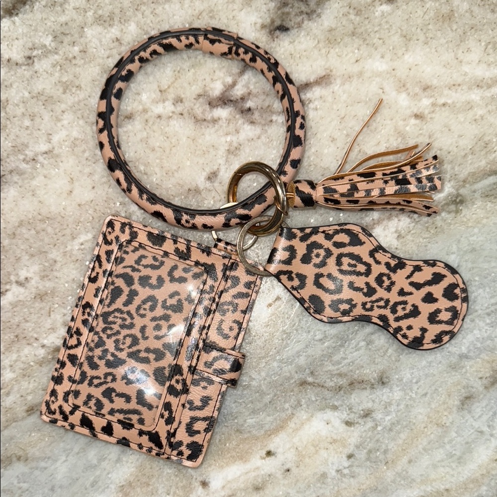 Leopard Print Keychain Wallet Set